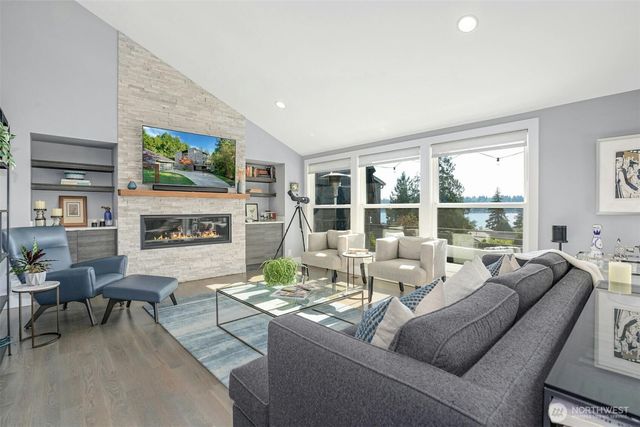 6065 NE 135th Street, Kirkland, WA 98034