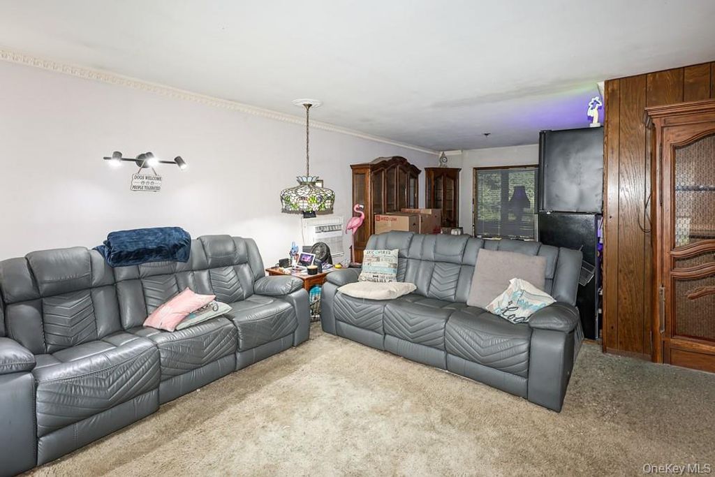 3 Mackay Drive, Hauppauge, NY 11788 — photo 5