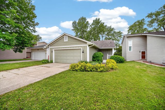 4518 84th Street, Urbandale, IA 50322
