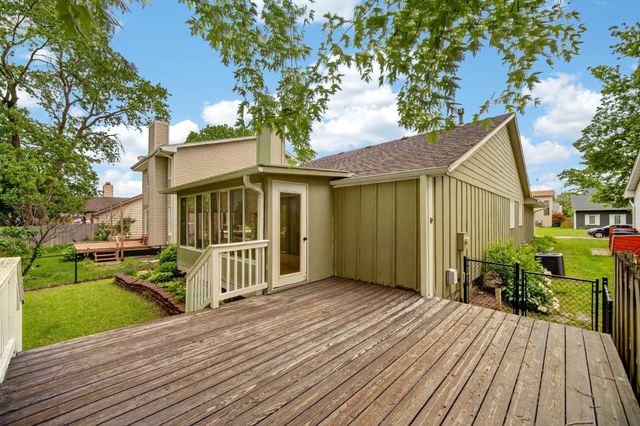 4518 84th Street, Urbandale, IA 50322