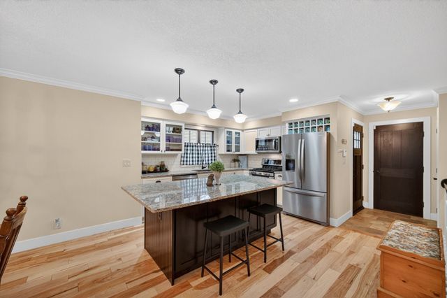 4518 84th Street, Urbandale, IA 50322
