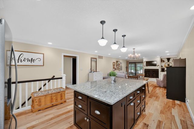 4518 84th Street, Urbandale, IA 50322