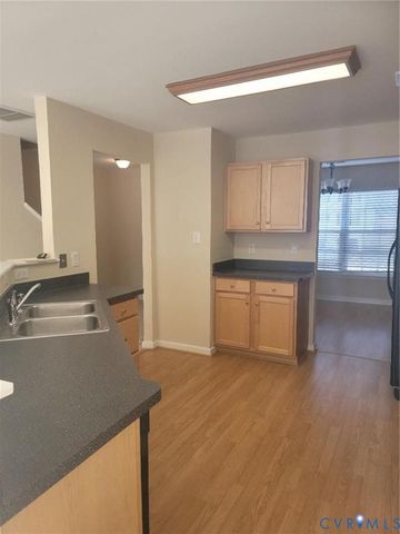 13519 Ridgemoor Dr, Midlothian, VA 23114