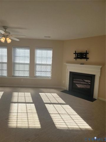 13519 Ridgemoor Dr, Midlothian, VA 23114