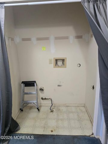 161 Bristol Court, Lakewood, NJ 08701