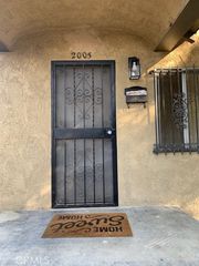 2005 W Ave 33, Los Angeles, CA 90065