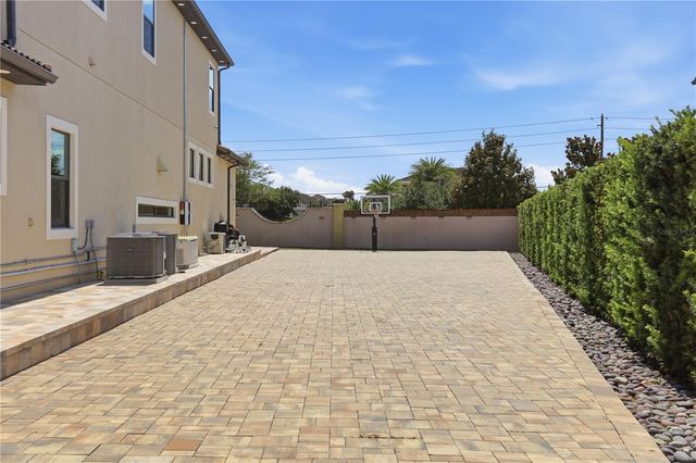 4303 ISABELLA CIRCLE, Windermere, FL 34786