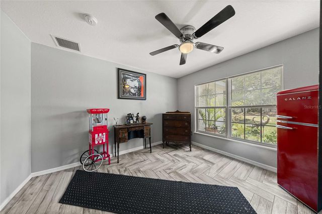 495 FISHER ROAD, Ocklawaha, FL 32179