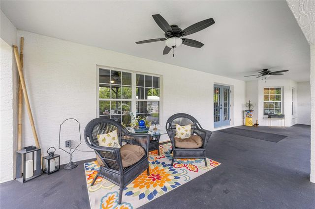 495 FISHER ROAD, Ocklawaha, FL 32179