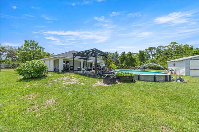 495 FISHER ROAD, Ocklawaha, FL 32179