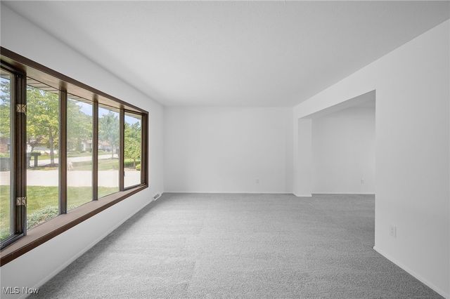 843 Nautilus Trail, Aurora, OH 44202