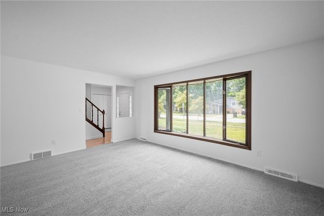 843 Nautilus Trail, Aurora, OH 44202