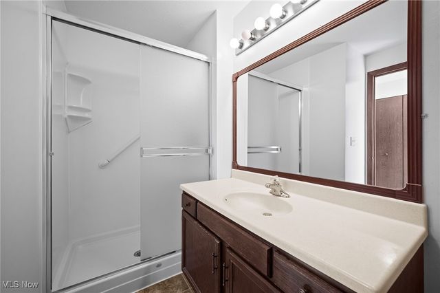 843 Nautilus Trail, Aurora, OH 44202