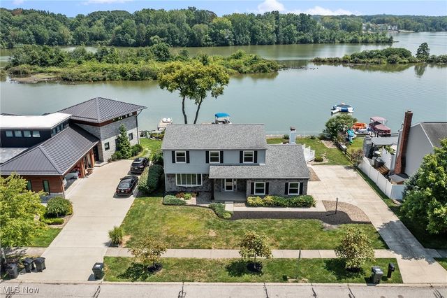 843 Nautilus Trail, Aurora, OH 44202