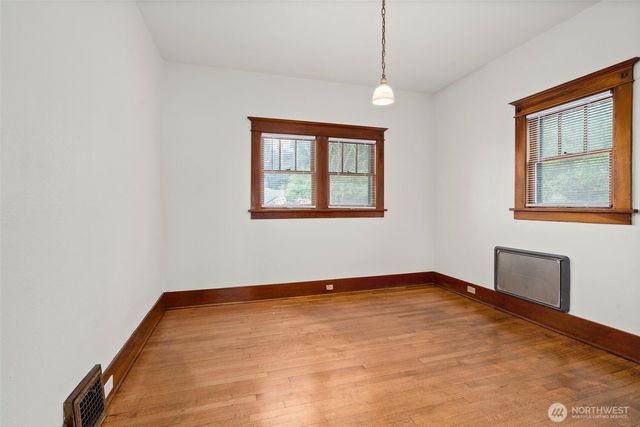 26 SE Spring Street, Chehalis, WA 98532