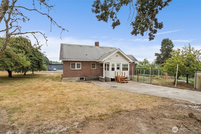 26 SE Spring Street, Chehalis, WA 98532