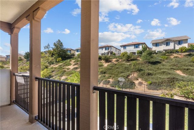 29031 Via Patina, Valencia, CA 91354