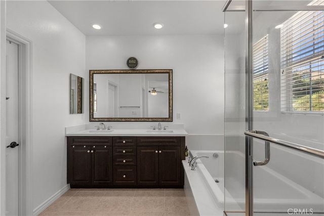 29031 Via Patina, Valencia, CA 91354