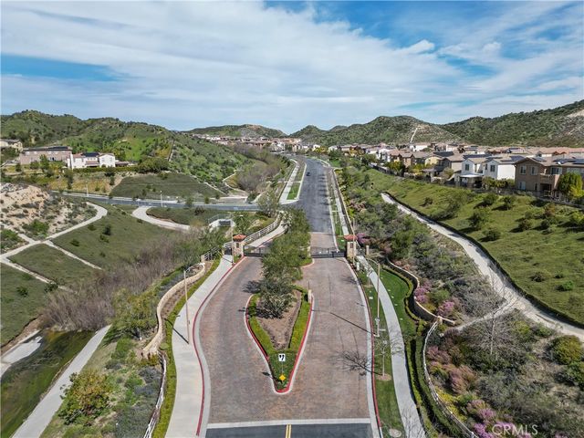 29031 Via Patina, Valencia, CA 91354