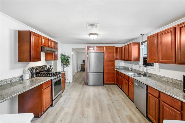 617 Sycamore Street, Lake Charles, LA 70601