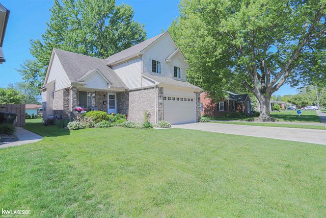 23400 Joy Road, St Clair Shores, MI 48082