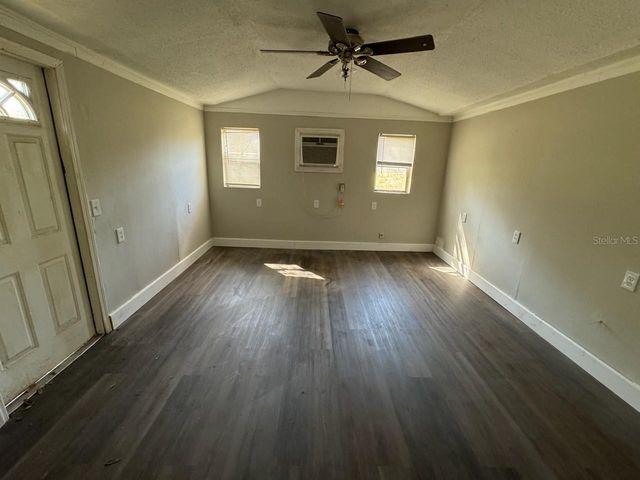106 SHELTON STREET, Winter Haven, FL 33880