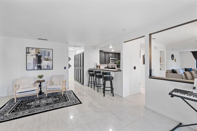 3923 Myrtle Ave, North Highlands, CA 95660