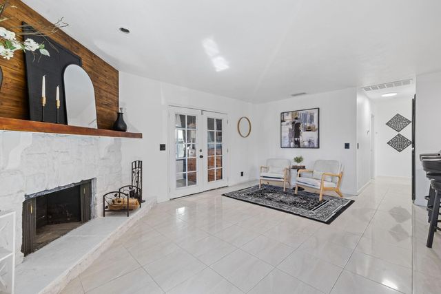 3923 Myrtle Ave, North Highlands, CA 95660