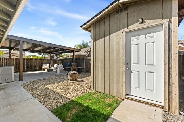 3923 Myrtle Ave, North Highlands, CA 95660