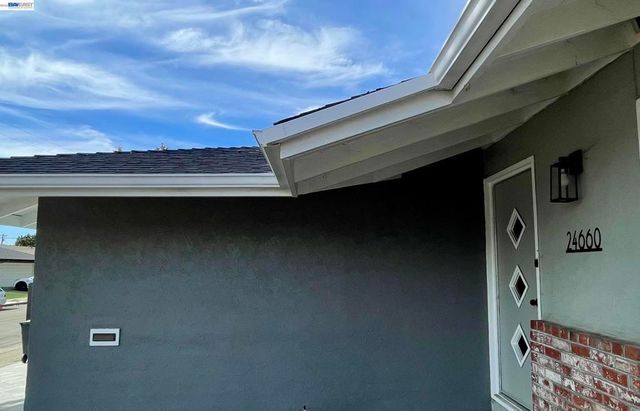 24660 Woodacre Ave, Hayward, CA 94544