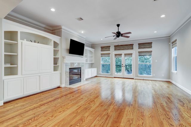 1013 Crocker Street, Houston, TX 77019