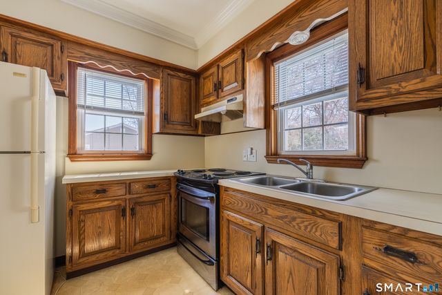 90 Marshall Lane, Derby, CT 06418