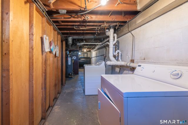 90 Marshall Lane, Derby, CT 06418