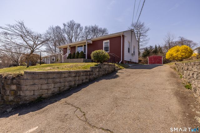 90 Marshall Lane, Derby, CT 06418