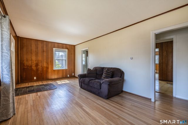 90 Marshall Lane, Derby, CT 06418