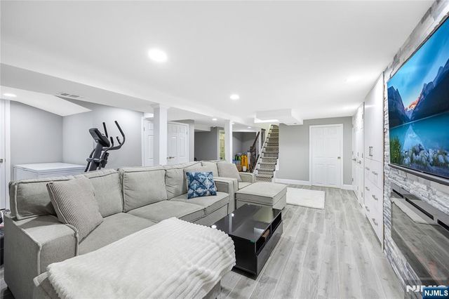30 Elm Street, Dumont, NJ 07628