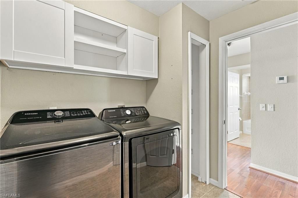 Image 24 of property listing at 304 NE 20th TER, Cape Coral, FL 33909