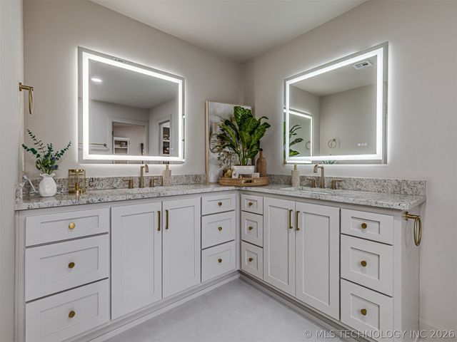 4334 S Trenton Avenue, Tulsa, OK 74105