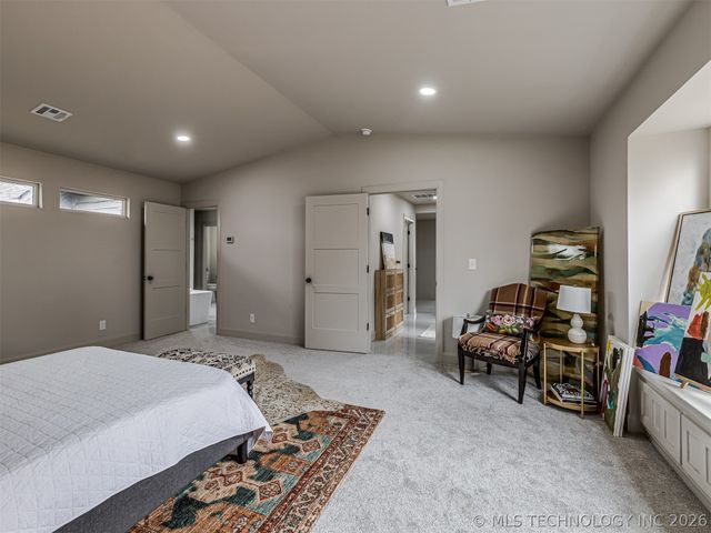 4334 S Trenton Avenue, Tulsa, OK 74105