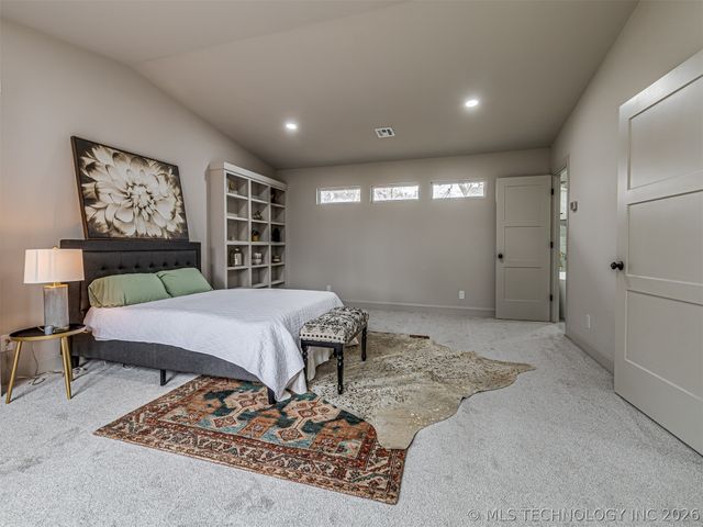 4334 S Trenton Avenue, Tulsa, OK 74105