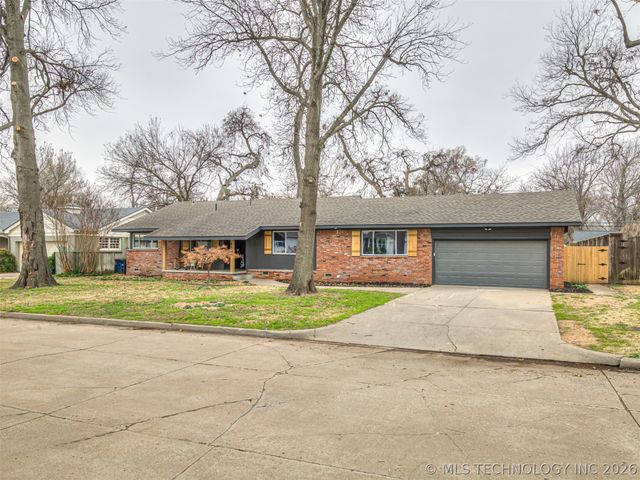 4334 S Trenton Avenue, Tulsa, OK 74105