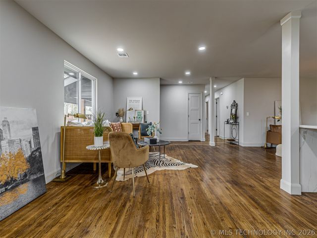 4334 S Trenton Avenue, Tulsa, OK 74105