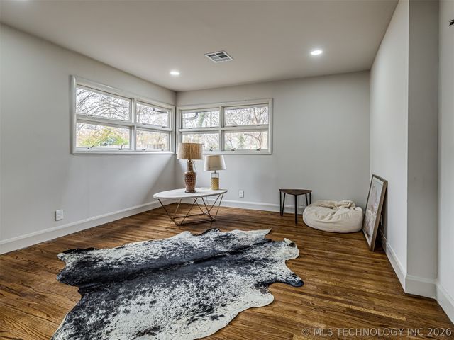 4334 S Trenton Avenue, Tulsa, OK 74105