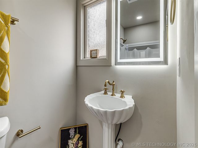 4334 S Trenton Avenue, Tulsa, OK 74105