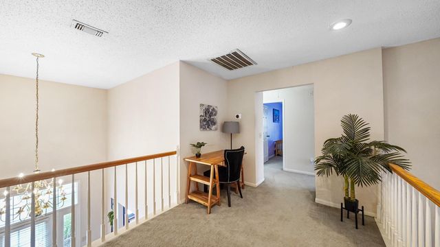 7518 Honey Creek Lane, Houston, TX 77095