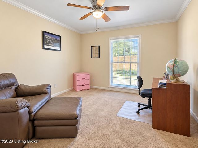 302 Highwood Dr, Louisville, KY 40206