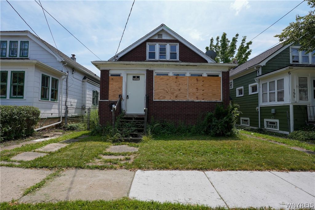 157 Millicent Avenue, Buffalo, NY 14215