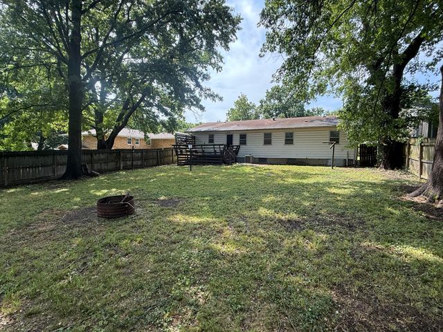 1401 PEARL AVE, Columbia, MO 65203