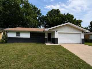 1401 PEARL AVE, Columbia, MO 65203