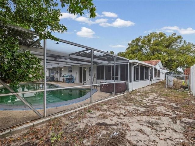 3720 WARBLER DRIVE, New Port Richey, FL 34652